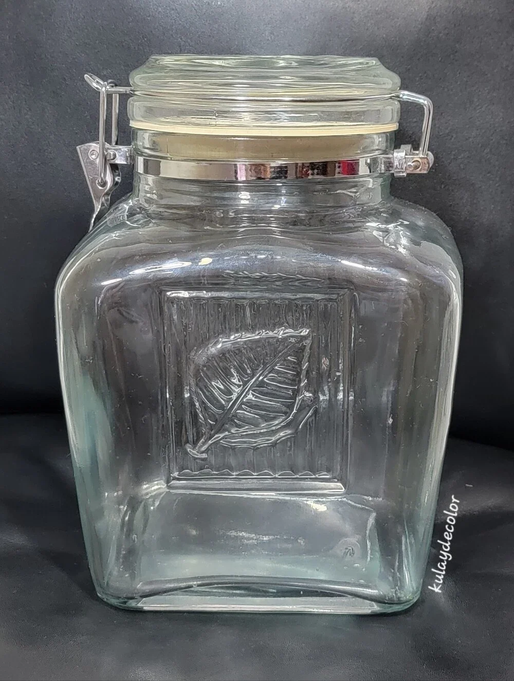 Vintage Large Glass Canister Embossed Leaf Hermetic Jar Hinged Bail Lid 8.75